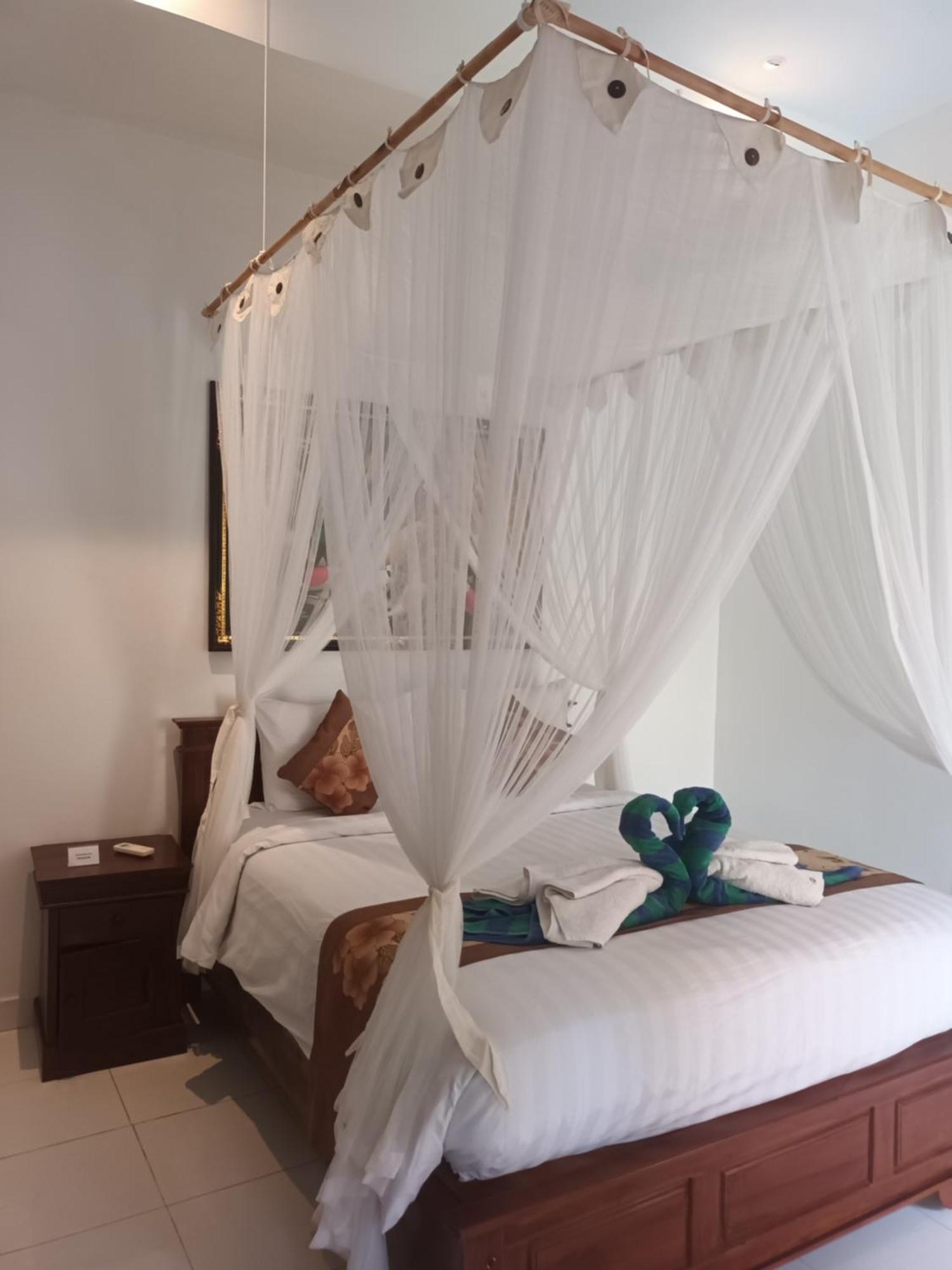 Isola D'Oro Lembongan Bed & Breakfast Nusa Lembongan  Exterior photo
