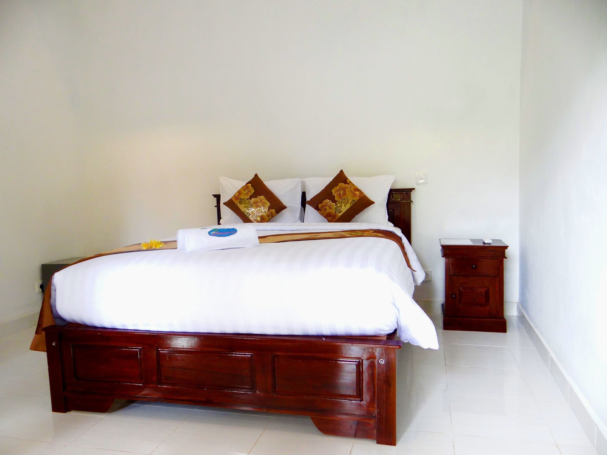 Isola D'Oro Lembongan Bed & Breakfast Nusa Lembongan  Exterior photo