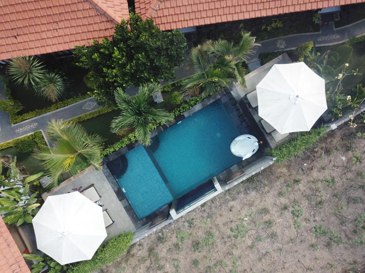 Isola D'Oro Lembongan Bed & Breakfast Nusa Lembongan  Exterior photo